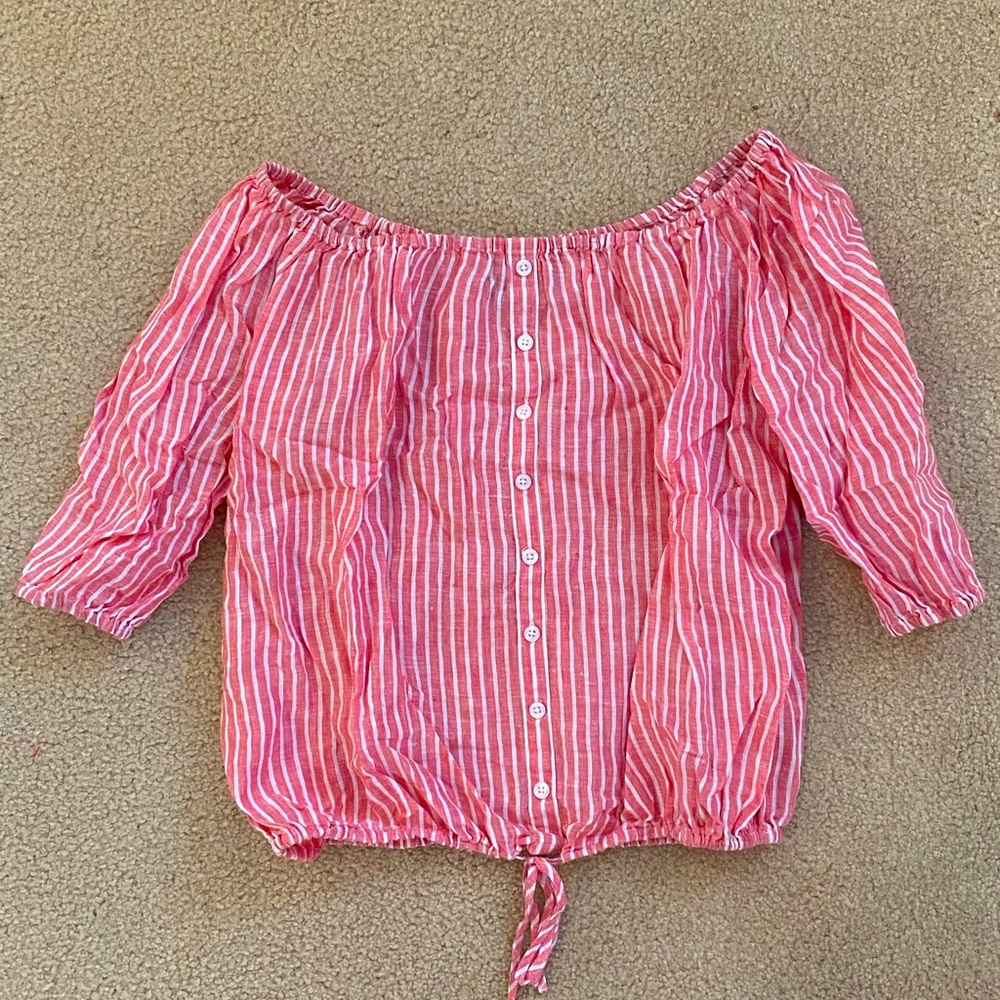 Off the shoulder summer shirt